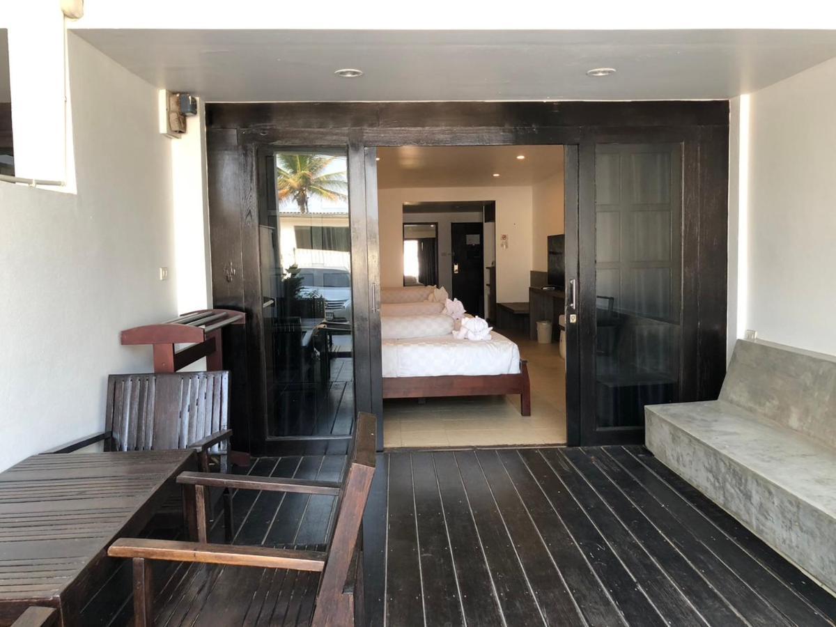 Baantalay Thungwualaen Hotel Pathiu Ngoại thất bức ảnh