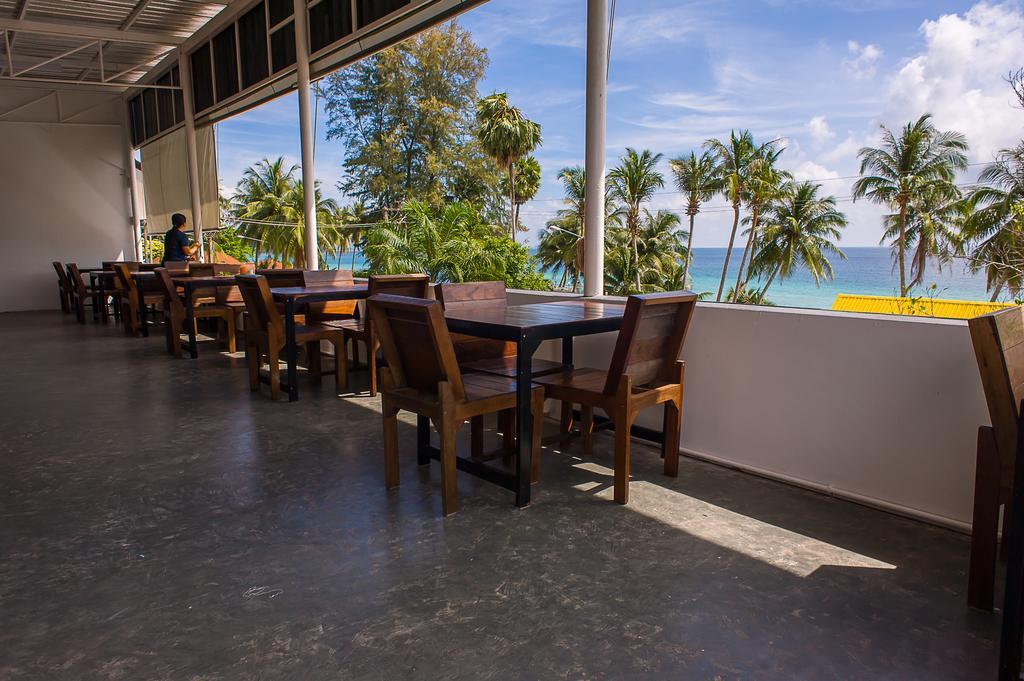 Baantalay Thungwualaen Hotel Pathiu Ngoại thất bức ảnh