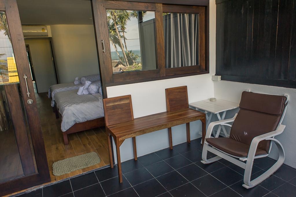 Baantalay Thungwualaen Hotel Pathiu Ngoại thất bức ảnh